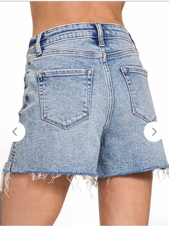 Zenana Outfitters Light Wash Distressed Denim Shorts - Picture 2 of 6
